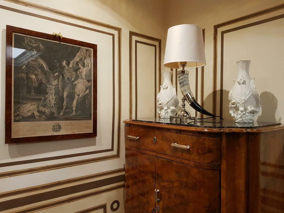 Regal House Roma Navigatori 23 Hotell Exteriör bild